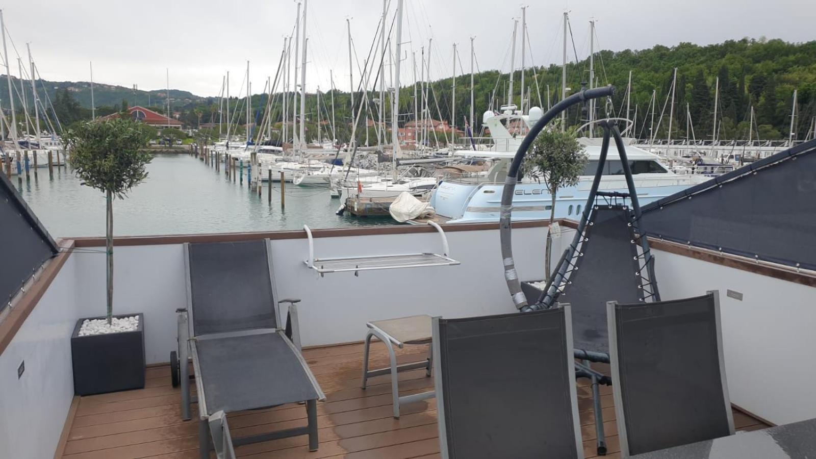 Floating House - Marina Relax Vila Portorož Exterior foto