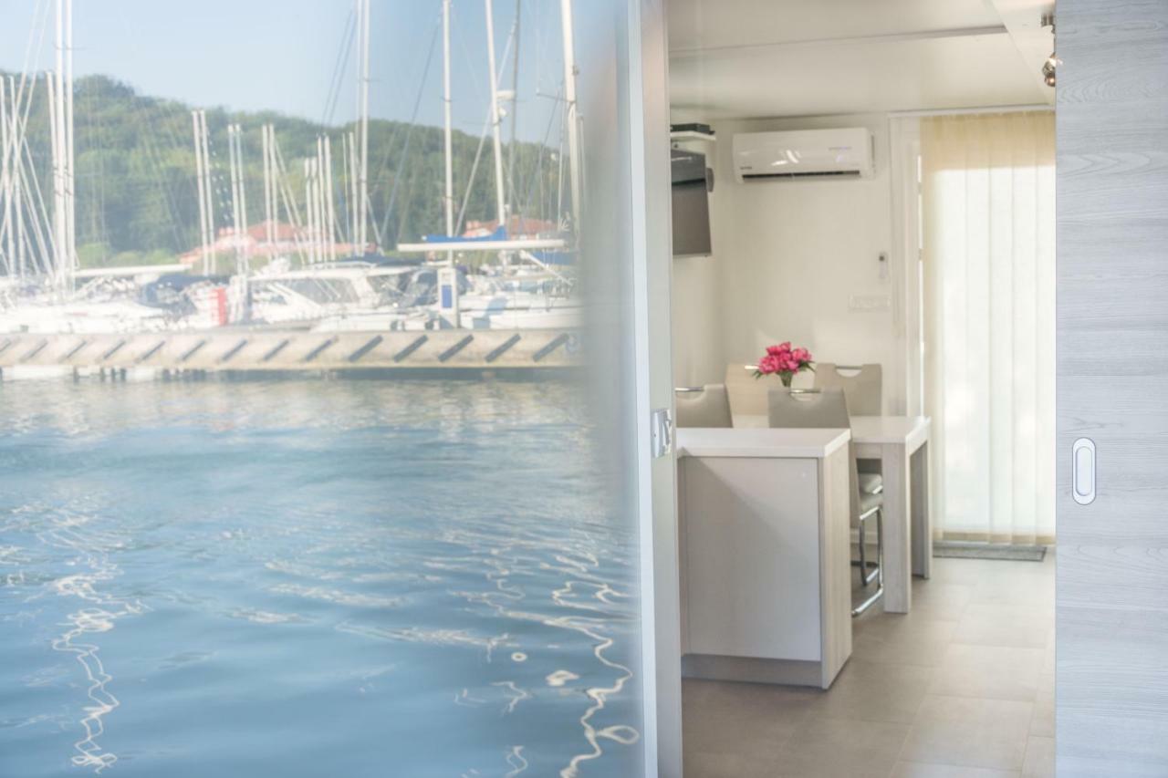 Floating House - Marina Relax Vila Portorož Exterior foto