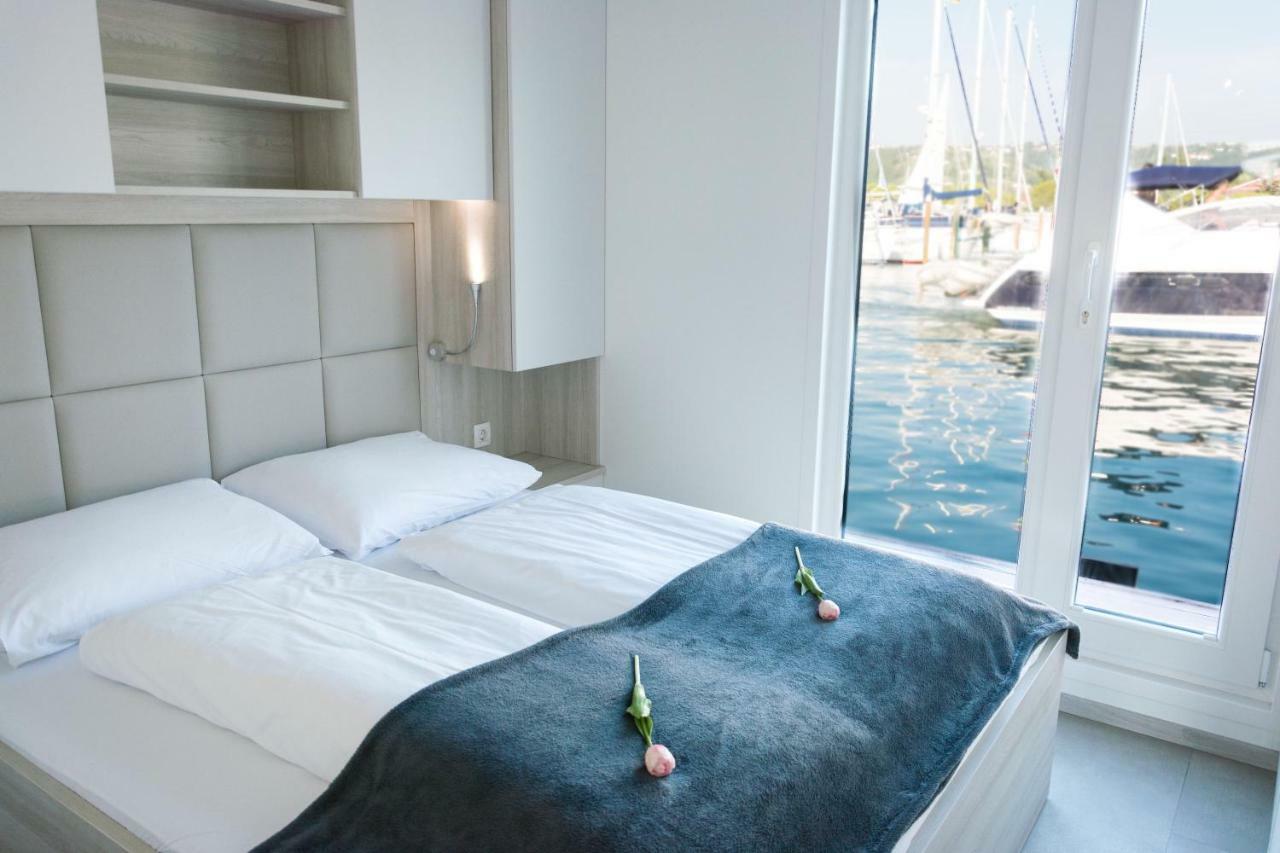 Floating House - Marina Relax Vila Portorož Exterior foto