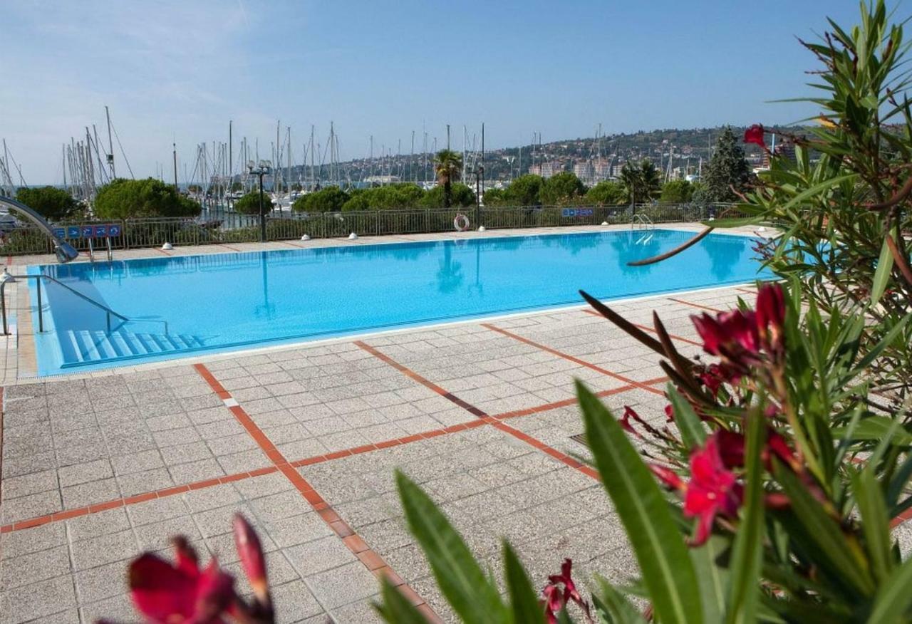 Floating House - Marina Relax Vila Portorož Exterior foto